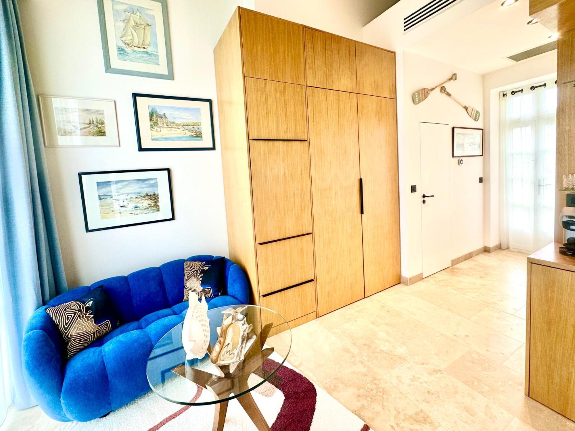 Chateau De Lafont Suites Saint-Vivien  外观 照片