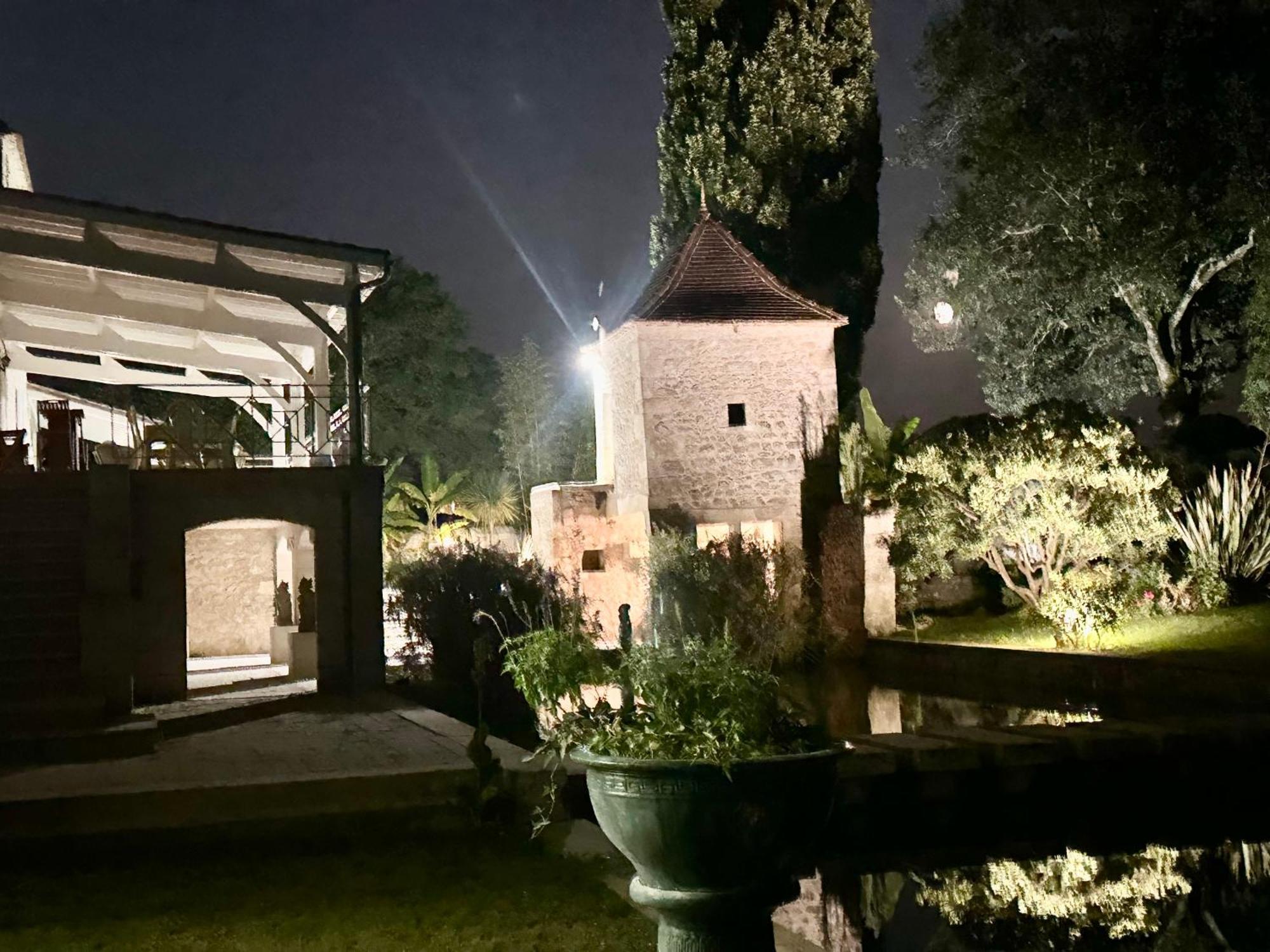 Chateau De Lafont Suites Saint-Vivien  外观 照片
